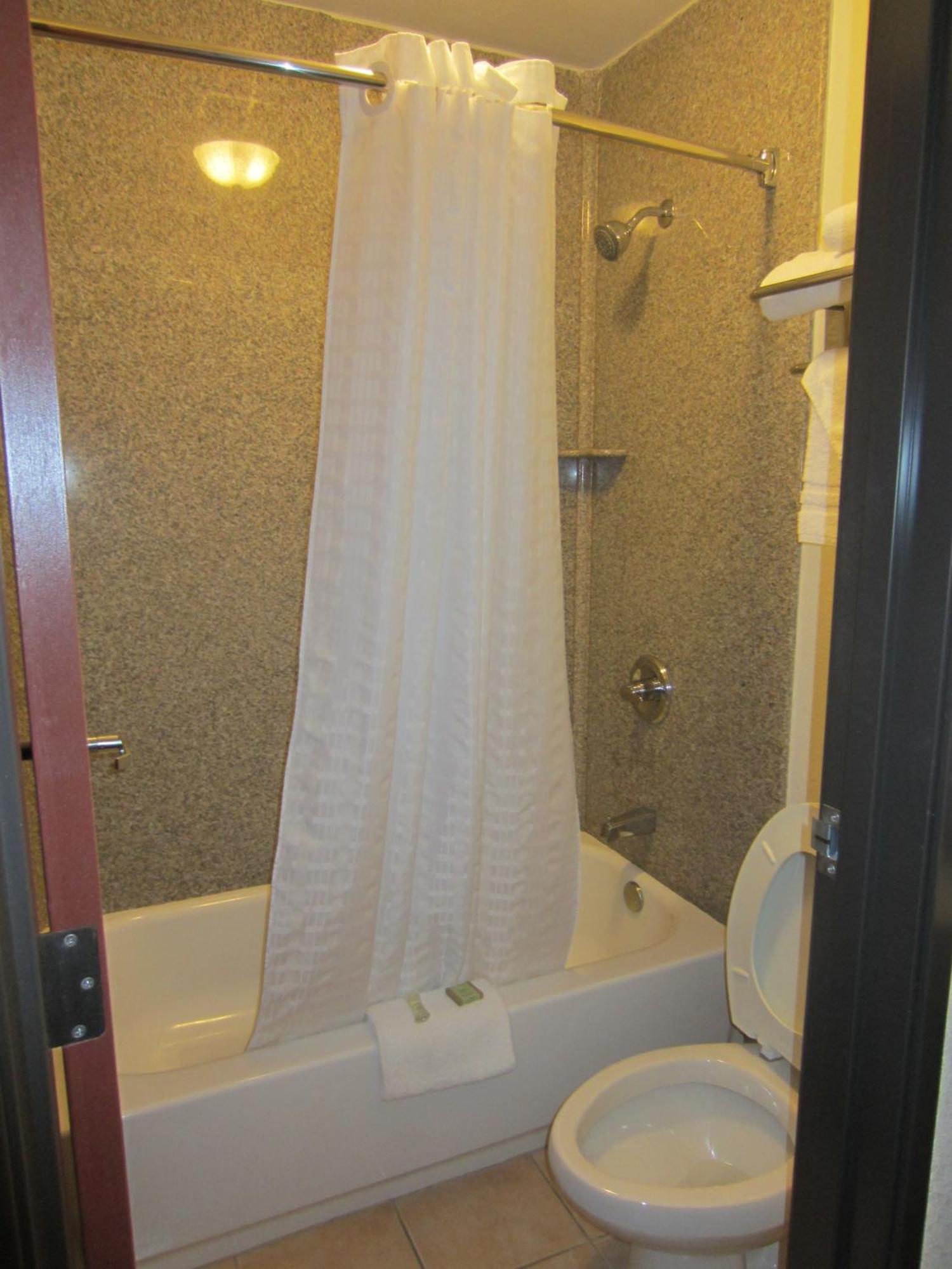 מלון Carmichael Super 8 By Wyndham Sacramento מראה חיצוני תמונה
